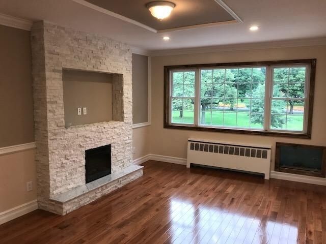 Primary Photo - 1268 Pelham Pkwy S