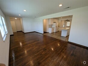 Building Photo - 4604 Gunter St