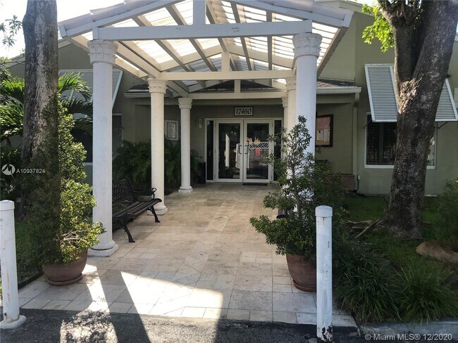 Building Photo - 17325 NW 67th Ct