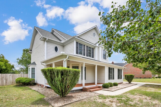 Building Photo - 7924 Lester Dr