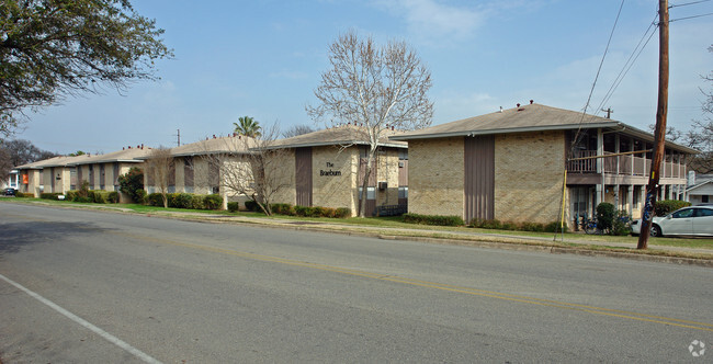 Building Photo - Braeburn Apartments