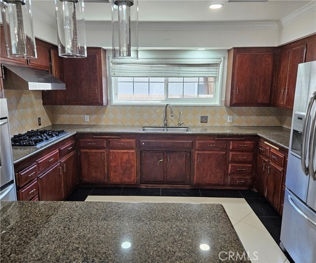 Foto del edificio - 402 E Cypress Ave