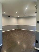 Building Photo - 7248 Donnell Pl