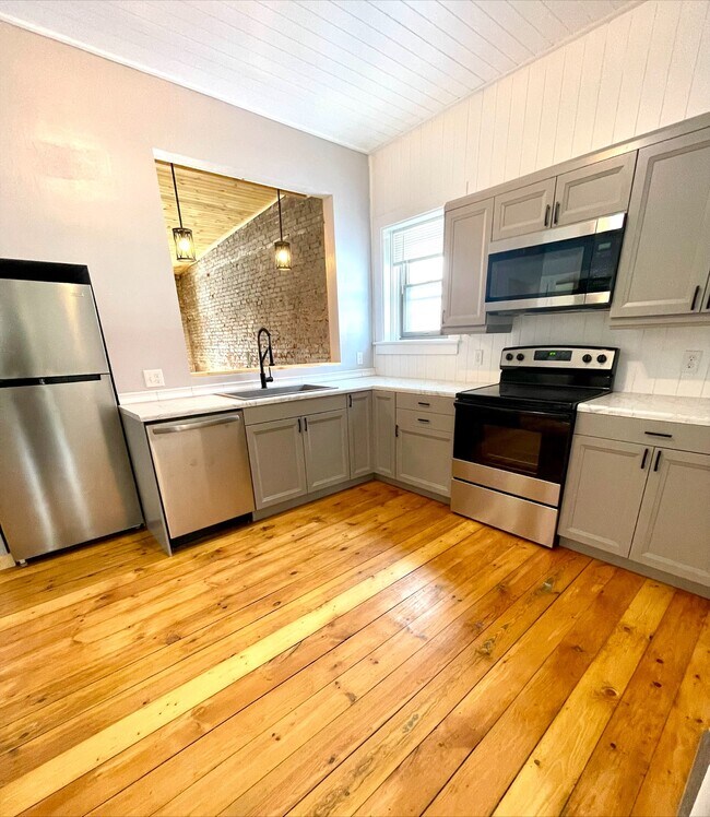 118 Ferry St Unit 2, Le Sueur, MN 56058 Apartments in Le Sueur, MN