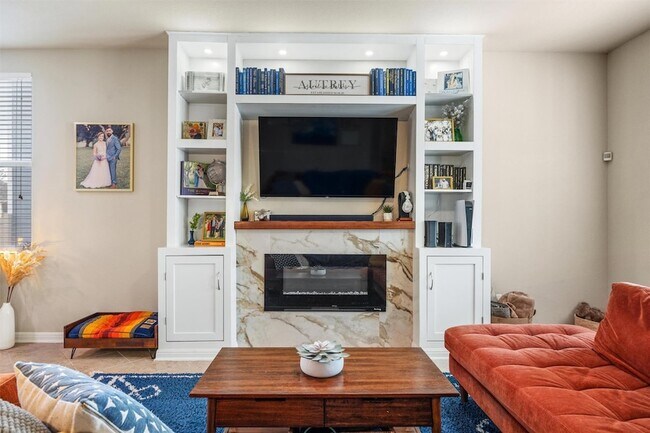 Foto del edificio - 1117 Nevarez