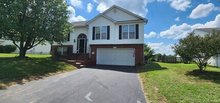 Building Photo - 9810 Cannonball Ct