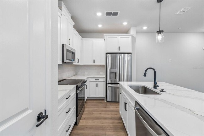 Foto del edificio - 4357 Roush Ave