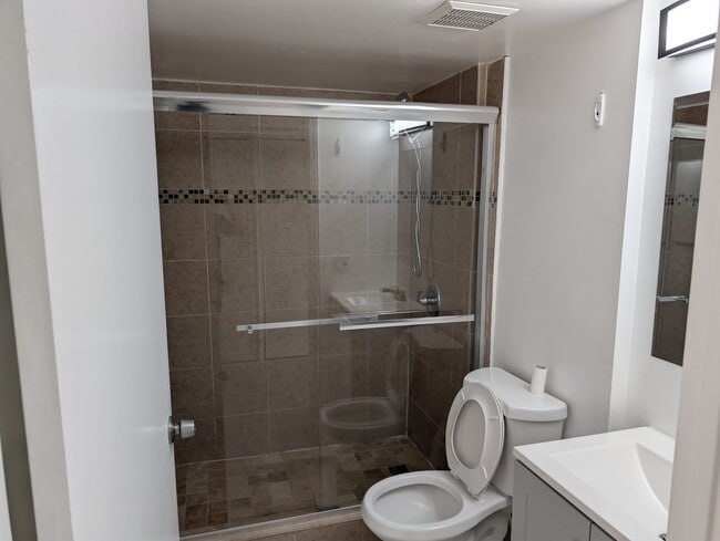 Photo - 3650 N 56th Ave House