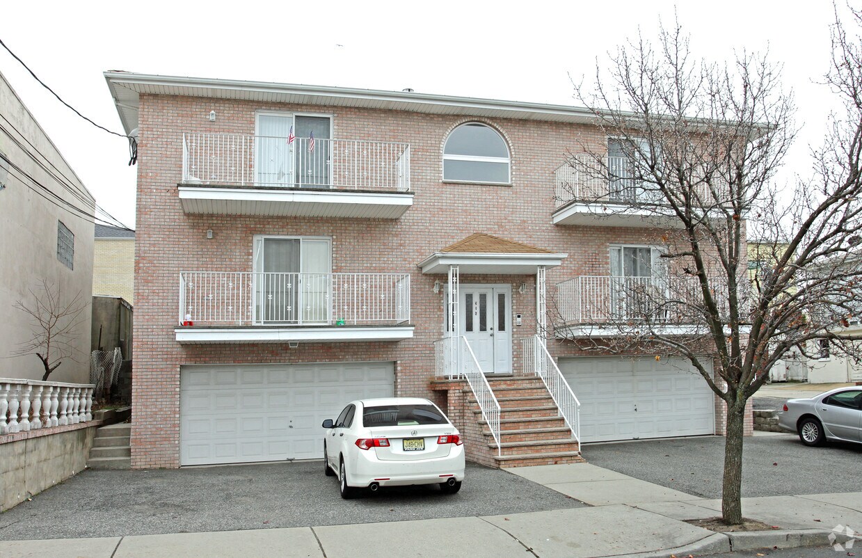 Foto principal - 316 7th St