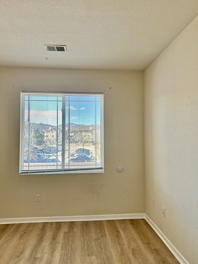 2nd bedroom. - 8412 S Holland Ct