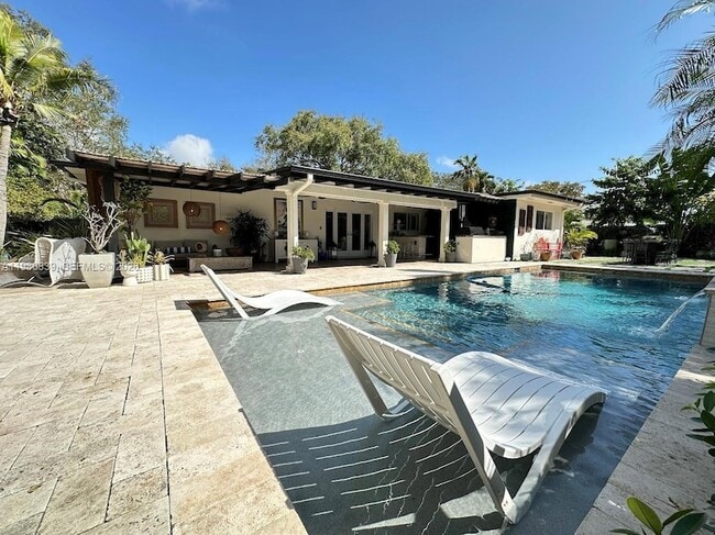 Photo - 6520 SW 65th St House