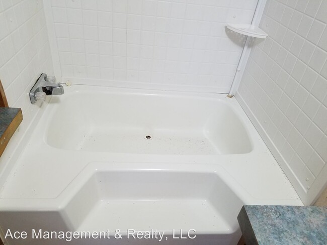 Foto del edificio - 3 br, 2 bath House - 20 Union Rd