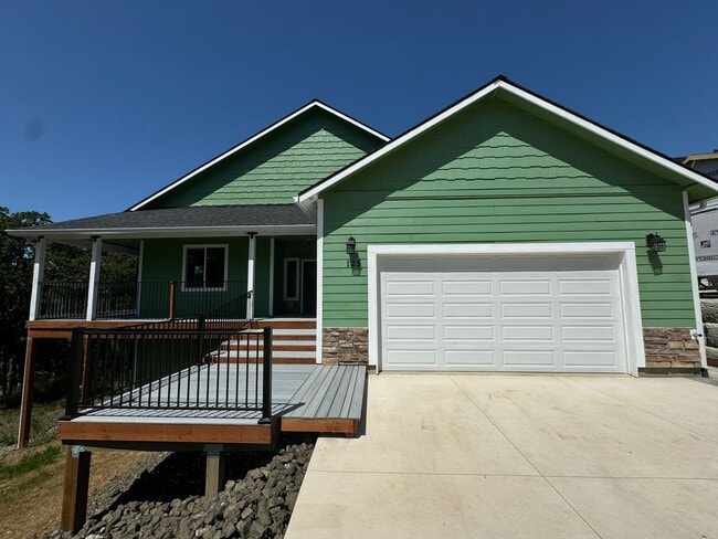 Building Photo - New Construction 4 Bedroom Home with Views