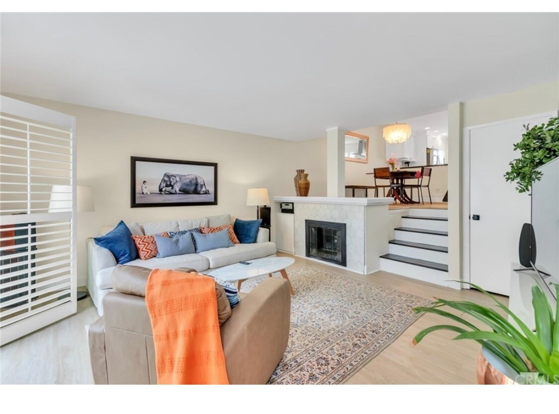 2112 Warfield Ave, Redondo Beach, CA 90278 Townhome Rentals in