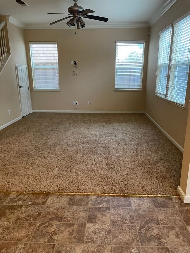 Foto del edificio - Beautiful 3 Bedroom Home in South Manteca – Prime Location!