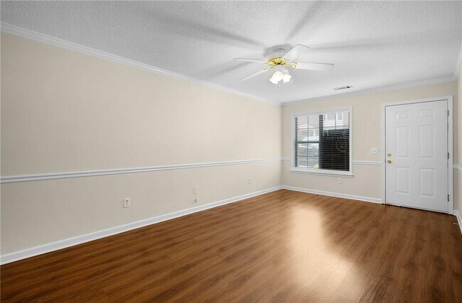 Foto del edificio - 509 Mt Vernon Dr