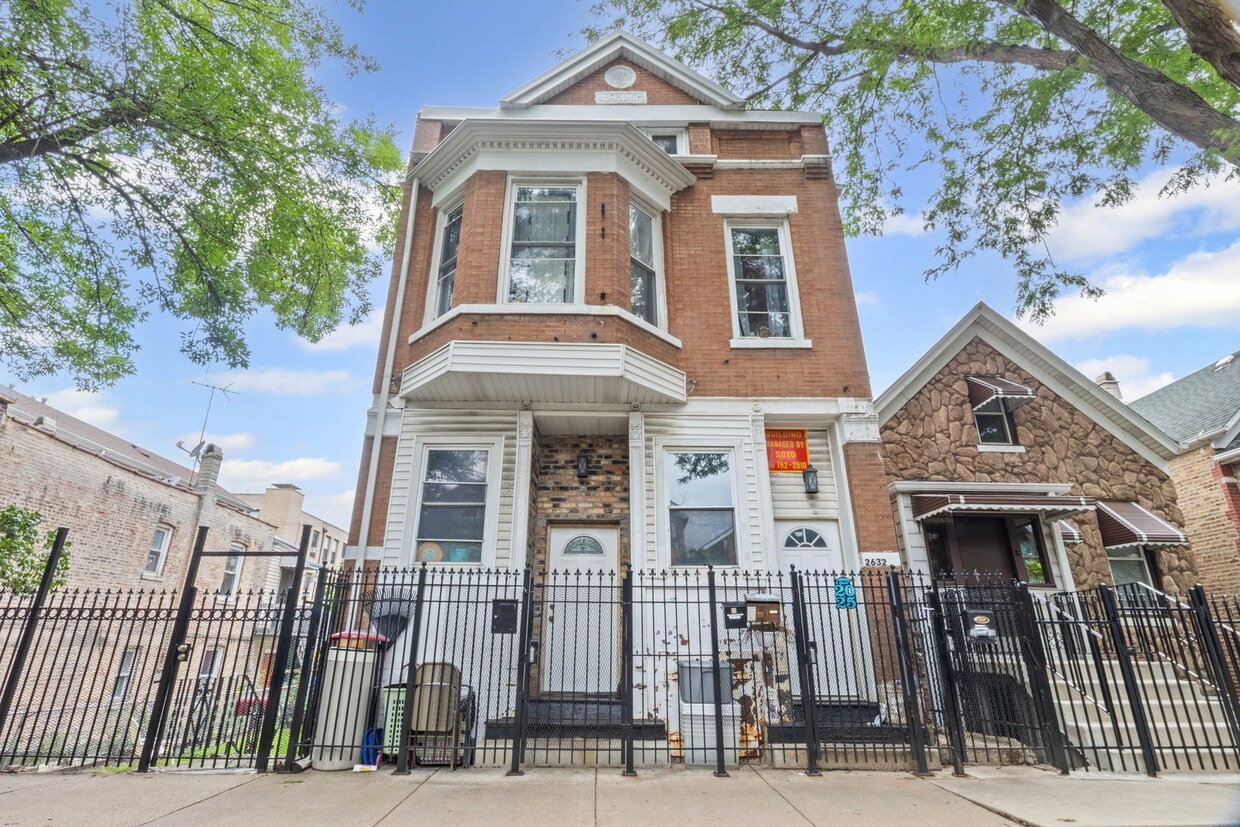 Foto principal - 2632 W 23rd Pl