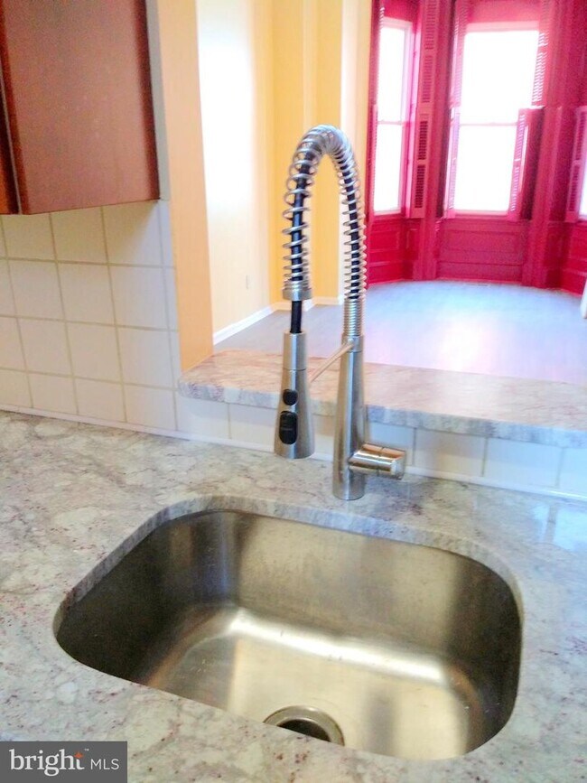 Foto del edificio - 146 N 21st St
