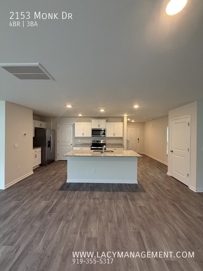 Building Photo - 2153 Monk Dr