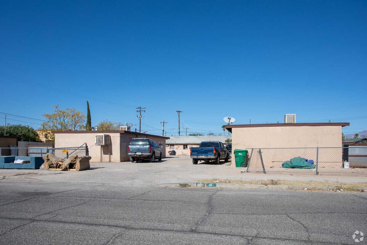 Foto principal - 115-119 E 33rd St