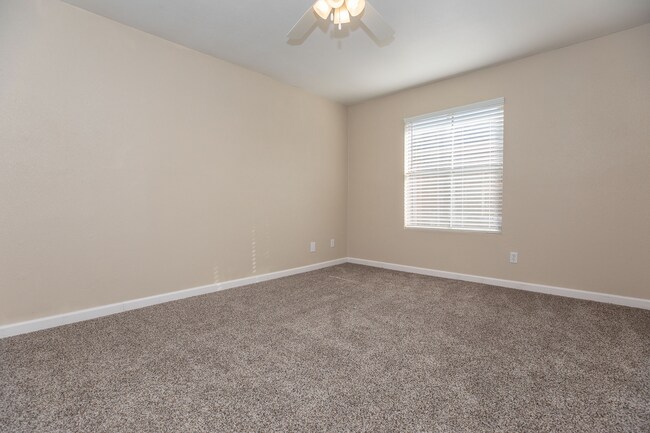 Foto del edificio - Chase View Apartments