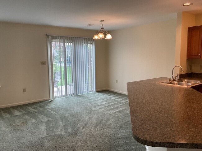 Building Photo - 3 br, 2.5 bath House - 161 MELBOURNE LN