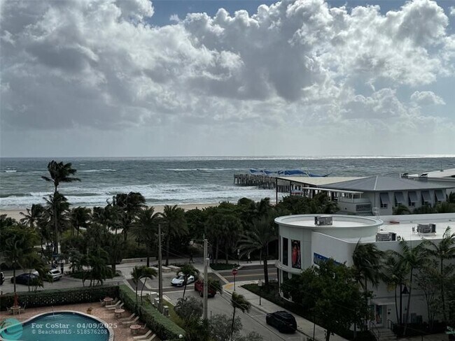 Foto del edificio - 305 N Pompano Beach Blvd