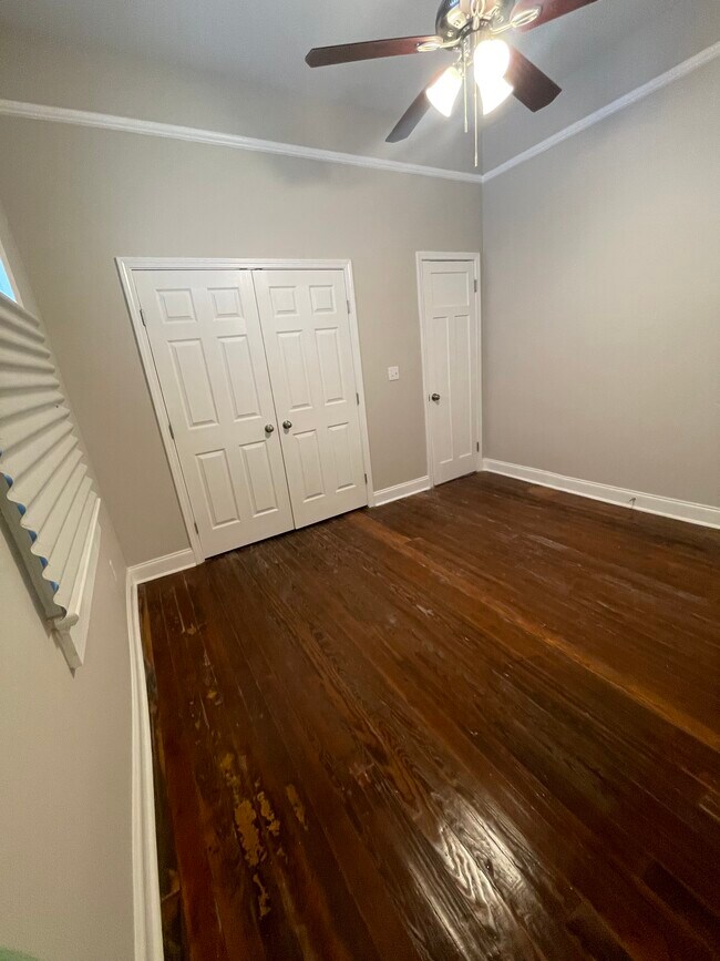 Foto del edificio - 914 N Robertson St