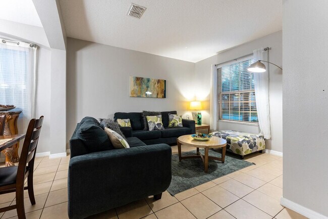 Building Photo - 620 Orange Cosmos Blvd