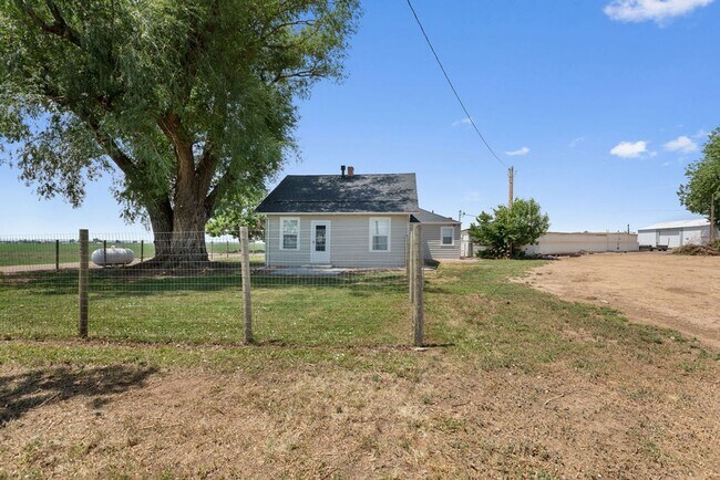 Foto del edificio - Beautiful Country Living at Its Finest