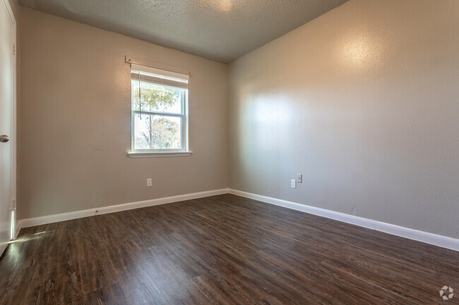 Bedroom - Brandywine Apartments