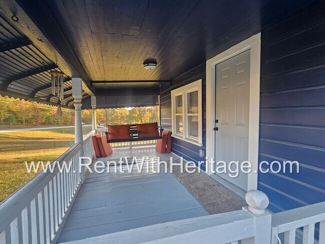 Building Photo - Gorgeous Home / Upgrades Galore/ Nature Lo...