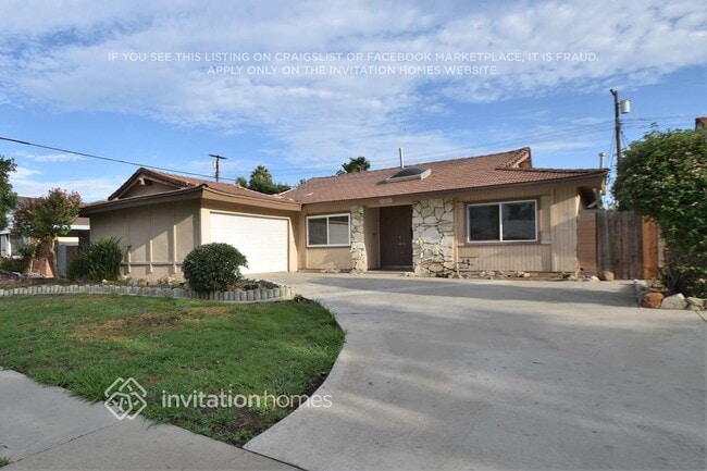 Building Photo - 15857 Liggett St
