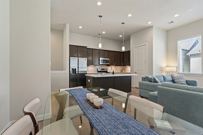 Foto del edificio - 126 Knightsbridge Park Ln