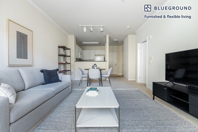 Foto del edificio - 295 E Evelyn Ave