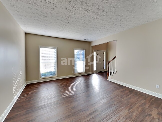 Building Photo - 2682 Cascade Bend Drive