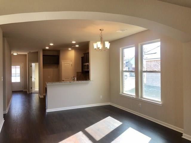 Building Photo - 15529 Madris Ln