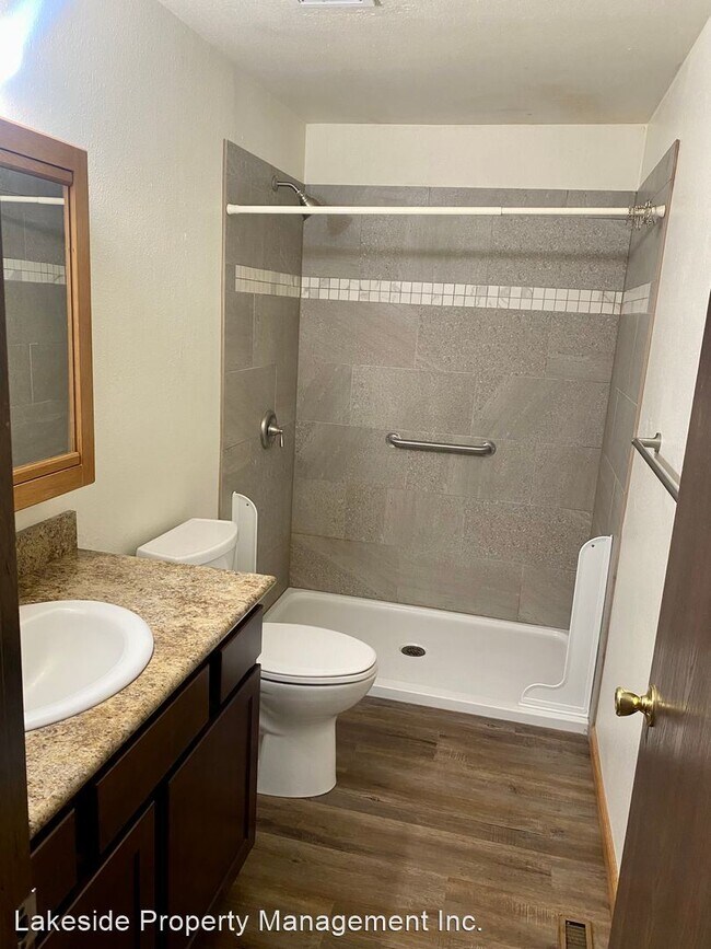 Building Photo - 2 br, 1 bath House - 1218 Summers Lane