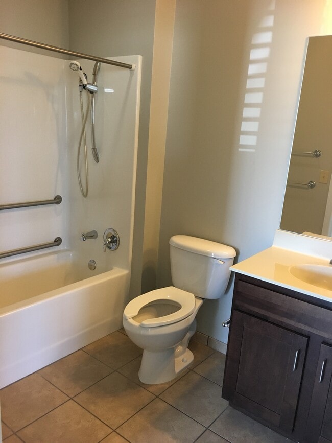 Building Photo - Station at Bucks County