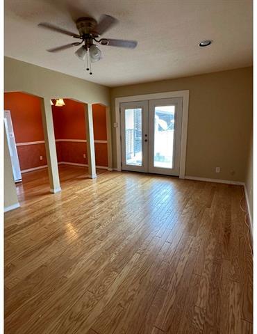 Building Photo - 15934 Club Crest Dr