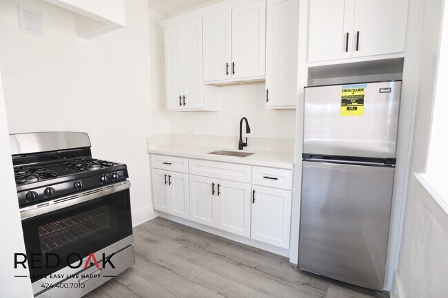 Foto del edificio - 325 Witmer St