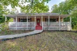 Building Photo - 4717 Beverly Kay Dr