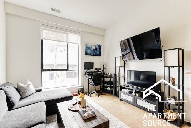 Foto del edificio - 3461 N Lincoln Ave