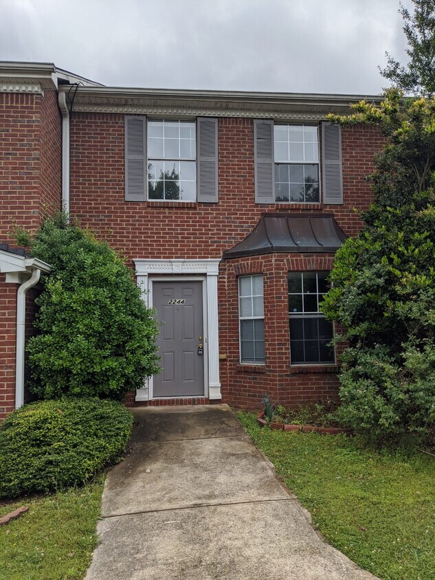 Foto principal - 2244 Wind Rose Ct