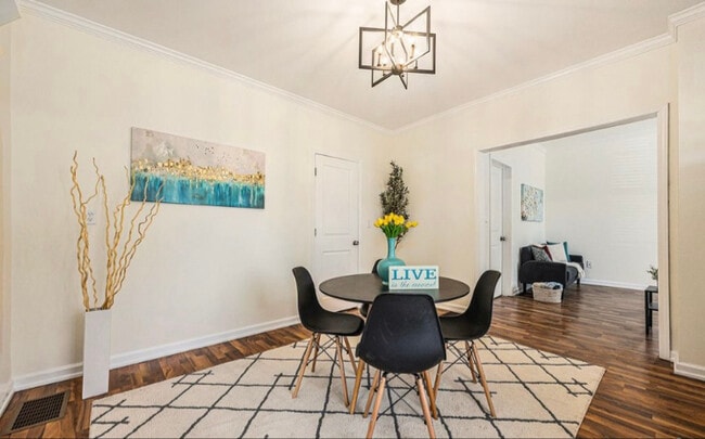 Foto del edificio - 1100 Hovey St SW