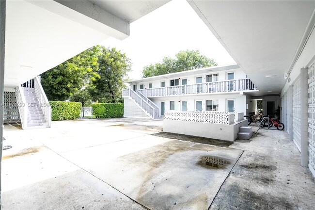 Building Photo - 6650 Miller Dr