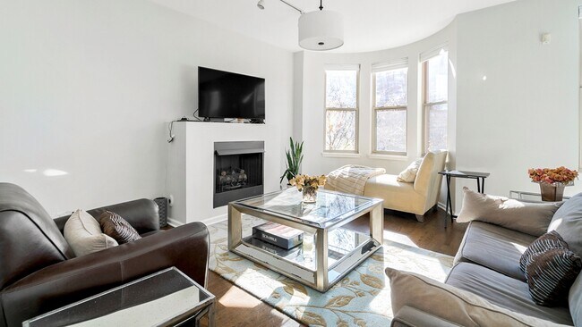 Foto del edificio - 720 W Evergreen Ave