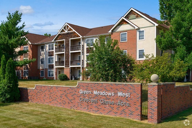 Green Meadows West 2 Bedroom Apartments for Rent - Johnston, IA 