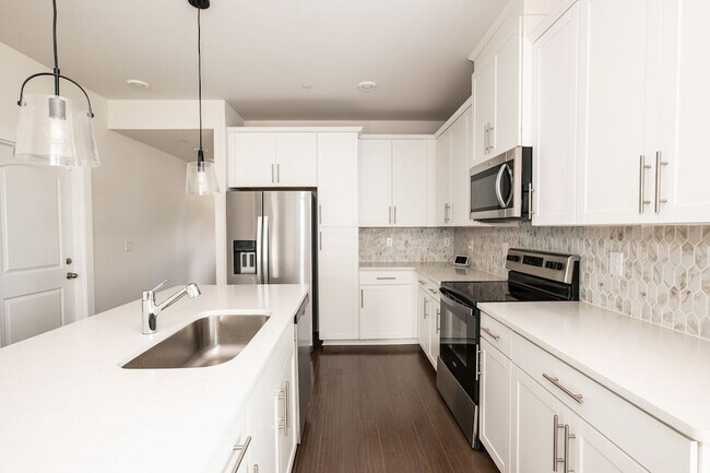 Foto del edificio - 204 Douglas Bend Rd
