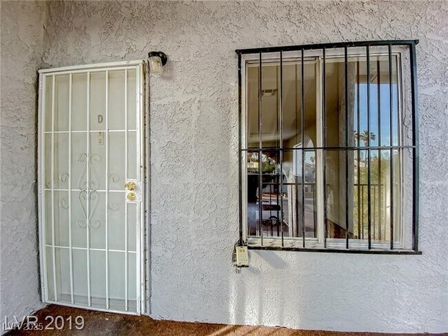 Foto del edificio - 4768 W Sand Creek Ave